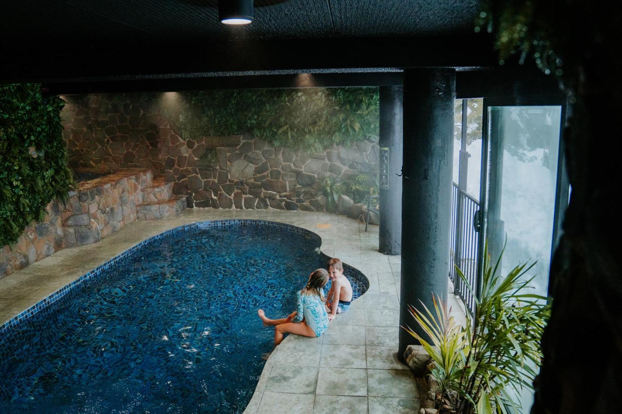 Falls Creek Hotel Kültér fotó