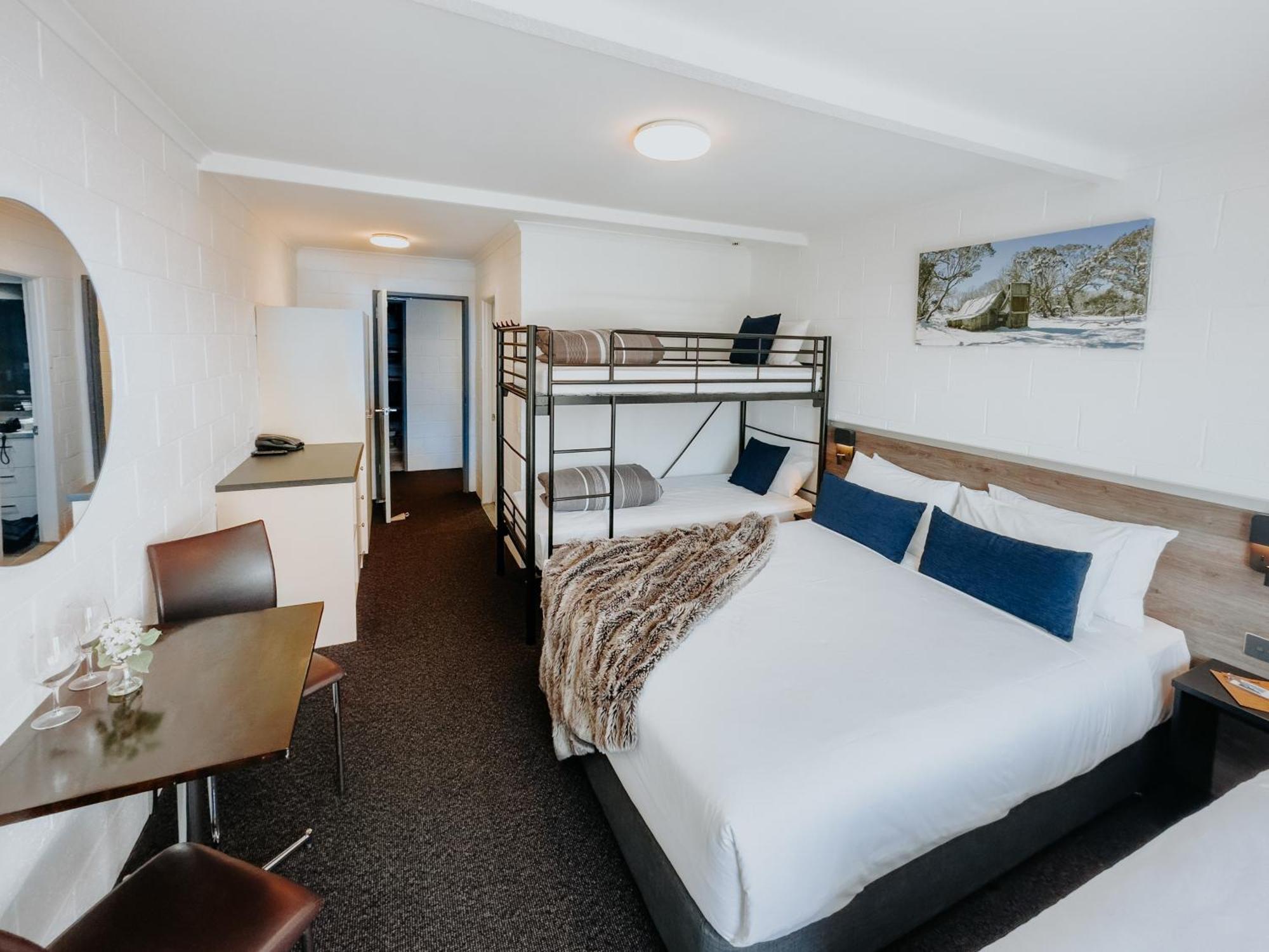 Falls Creek Hotel Kültér fotó