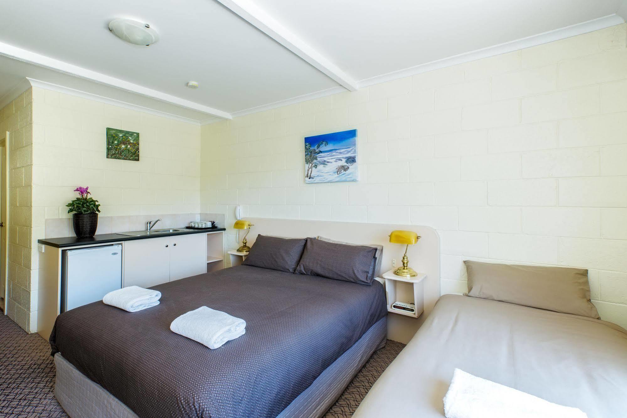 Falls Creek Hotel Kültér fotó