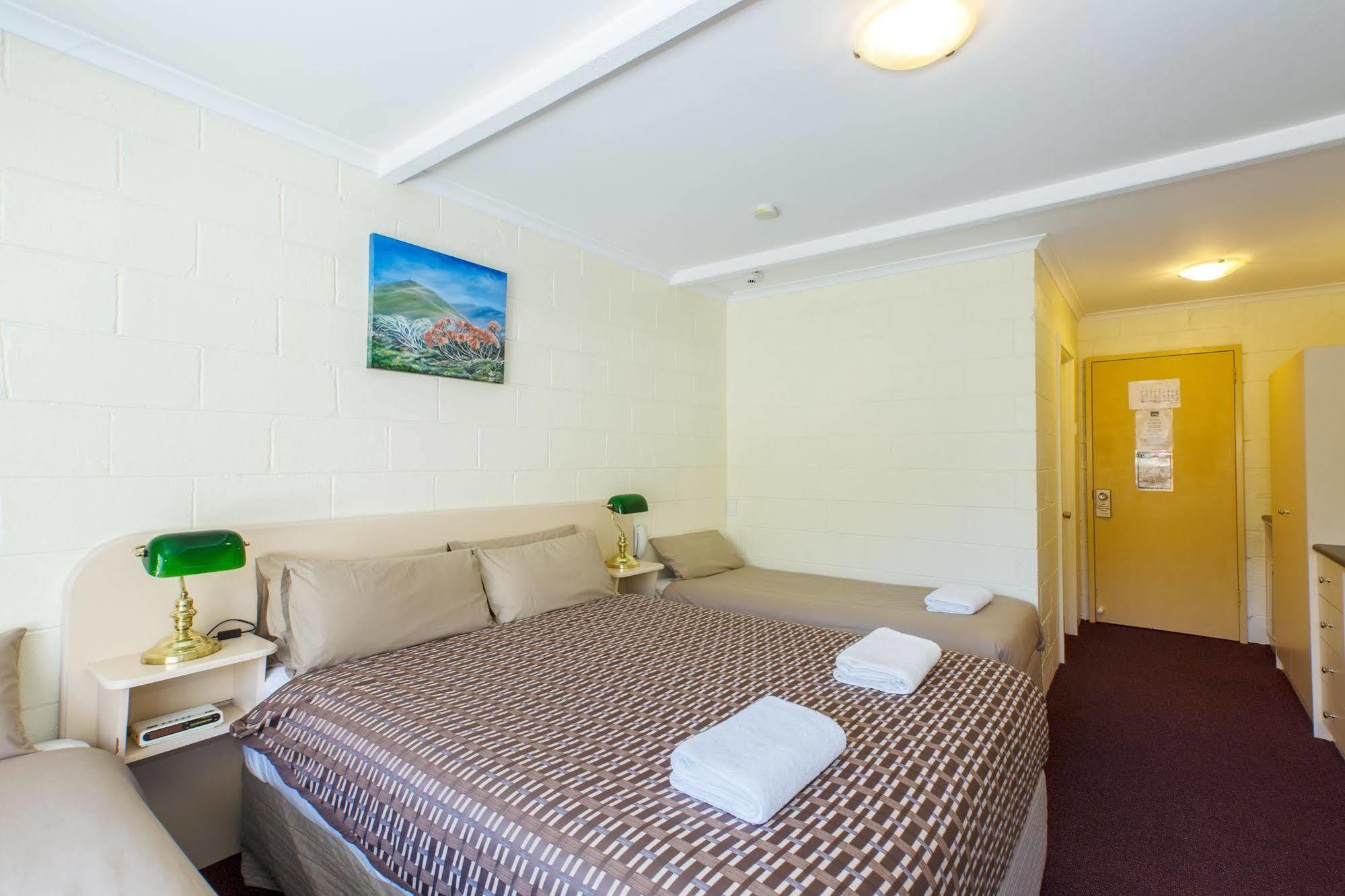 Falls Creek Hotel Kültér fotó